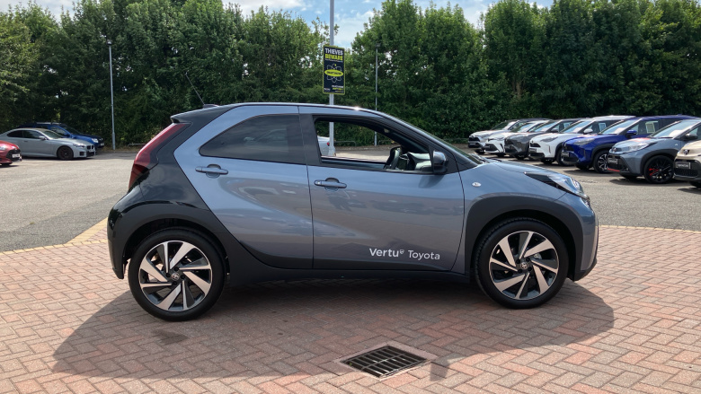 Toyota Aygo X 1.0 VVT-i Edge 5dr Petrol Hatchback